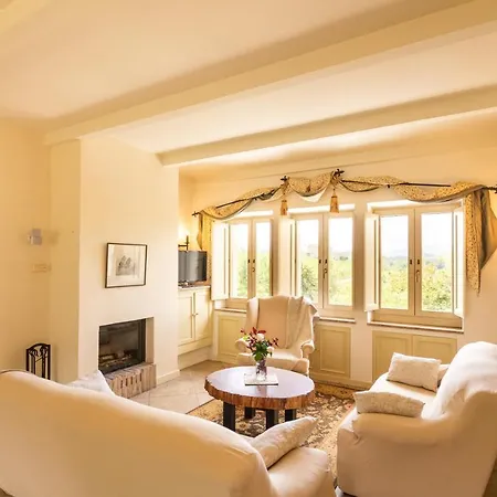 La Passione Charme House Bed & Breakfast