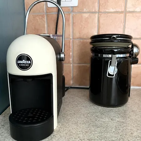 La Passione Charme House Bed & Breakfast 4*