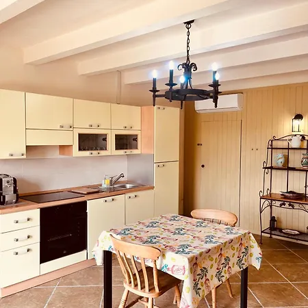 Oda ve Kahvaltı La Passione Charme House 4*