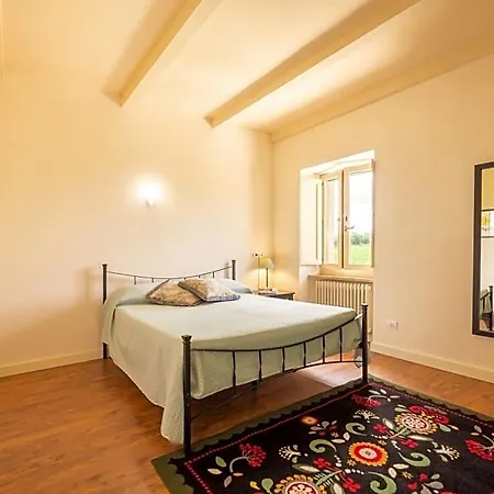La Passione Charme House Bed & Breakfast Venarotta
